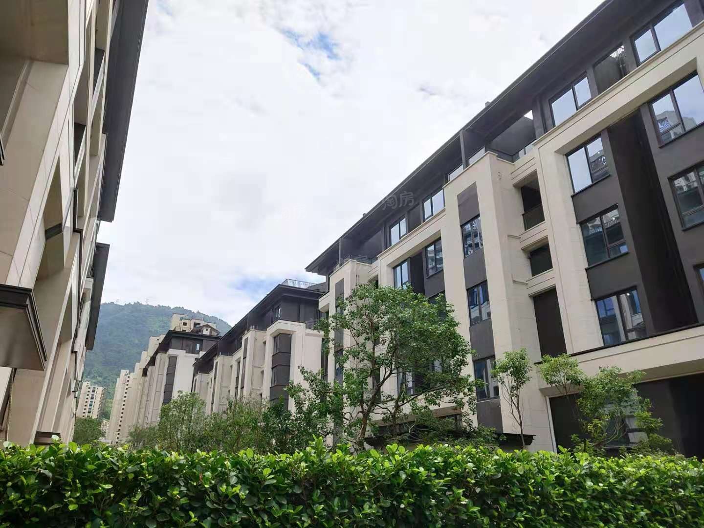 龙湖云峰原著相册_实景图_样板图_效果图-福州淘房网