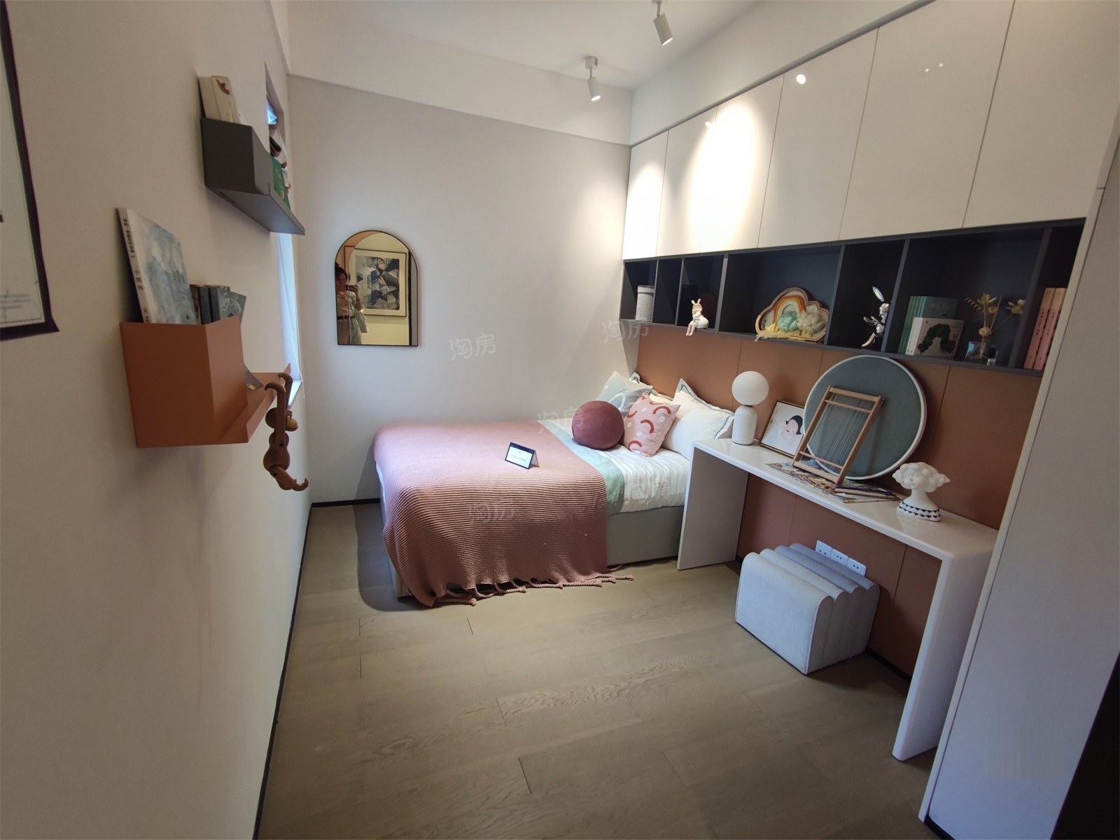 地铁中建·玖樾府样板间