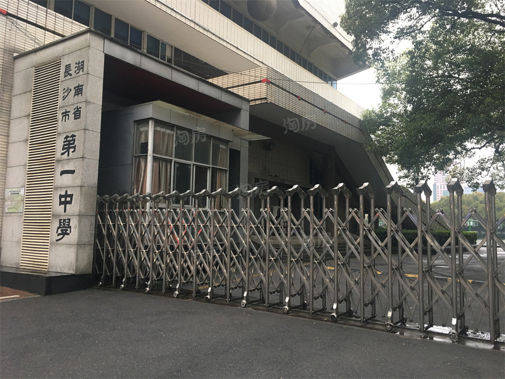 泊富国际广场公寓配套图