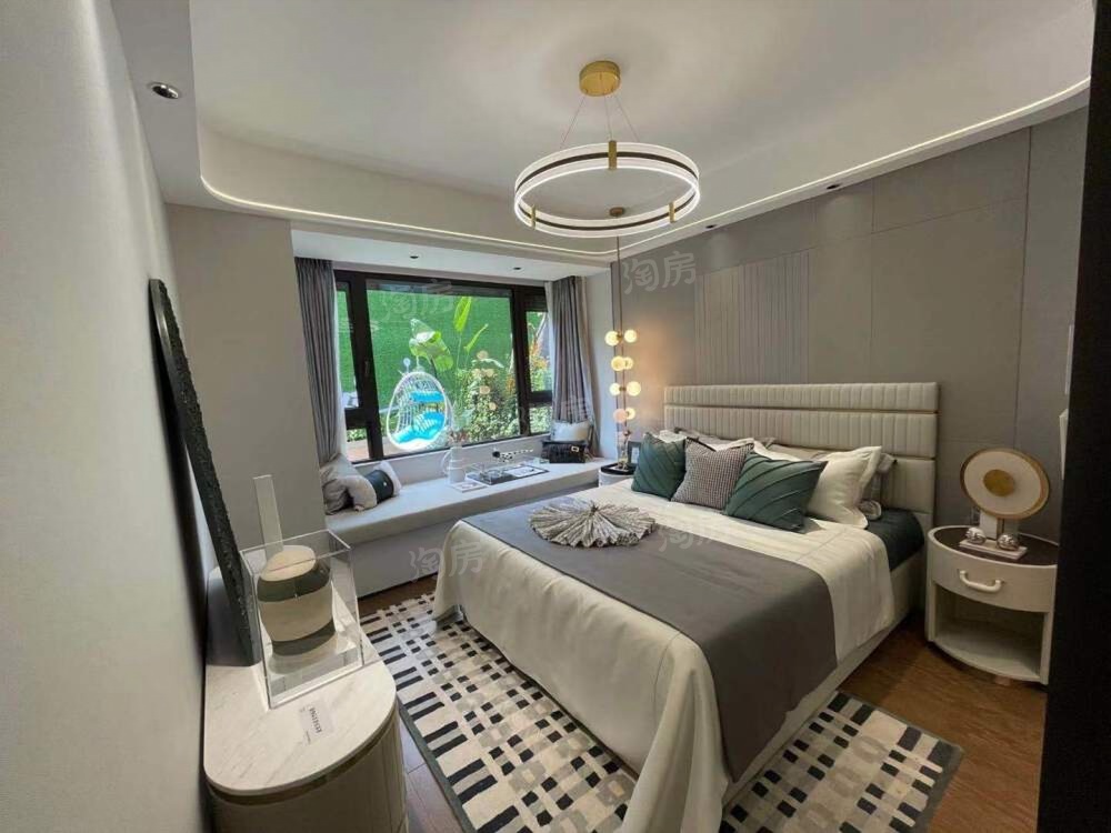 金地湖城风华样板间