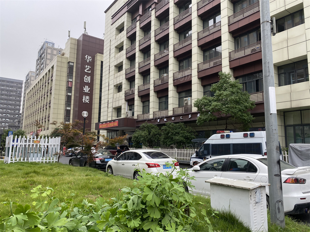 中冶锦绣公馆配套图