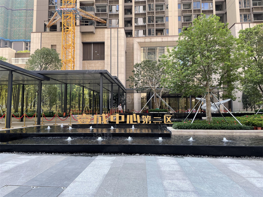 鸿荣源壹成中心十区价美质优 鸿荣源壹成中心十区景观生活如期而至