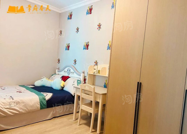 学府春天房源建面约52㎡-136㎡，毛坯交付