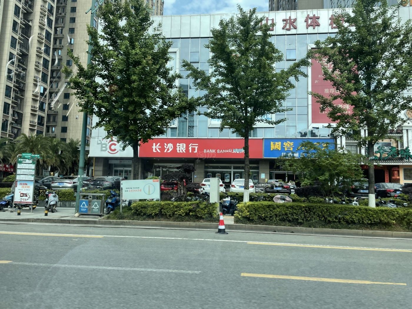 周边配套图