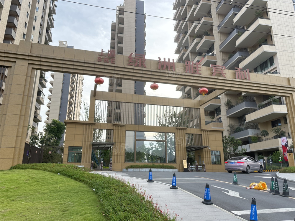 上置绿洲雅宾利实景图