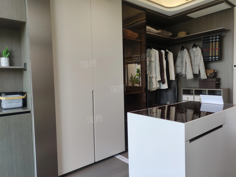 城投揽江院子样板间