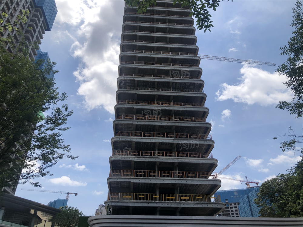 绿城凤起麓鸣实景图