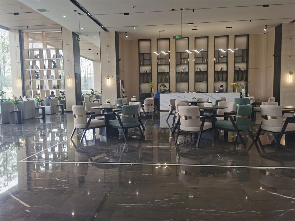 上置绿洲雅宾利实景图