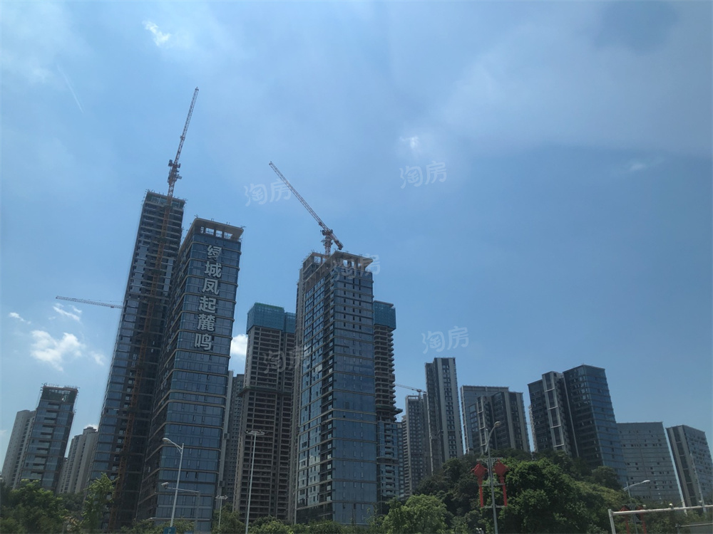 绿城凤起麓鸣实景图