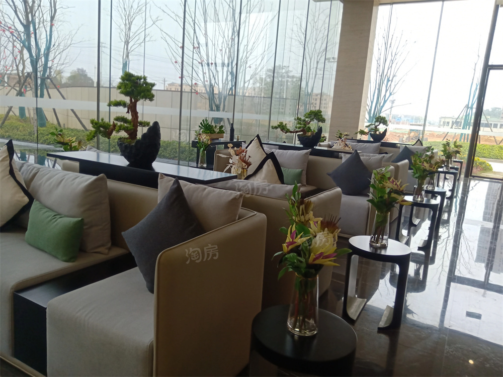 上置绿洲雅宾利实景图