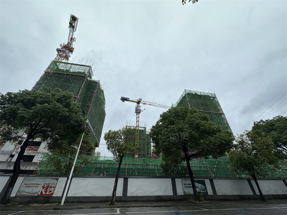 城投揽江院子实景图