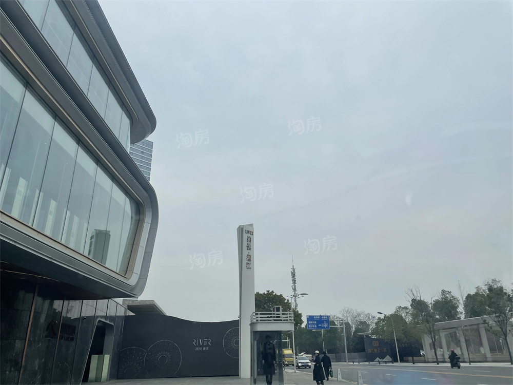 旭辉·铂悦湘江实景图