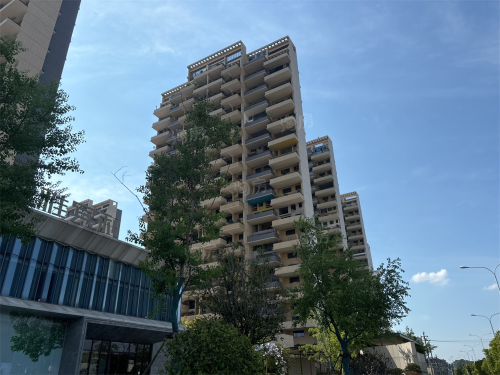 上置绿洲雅宾利实景图