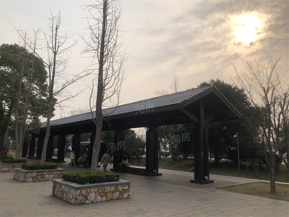 绿城凤起麓鸣配套图
