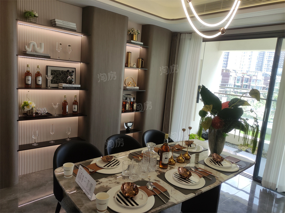 城投揽江院子样板间