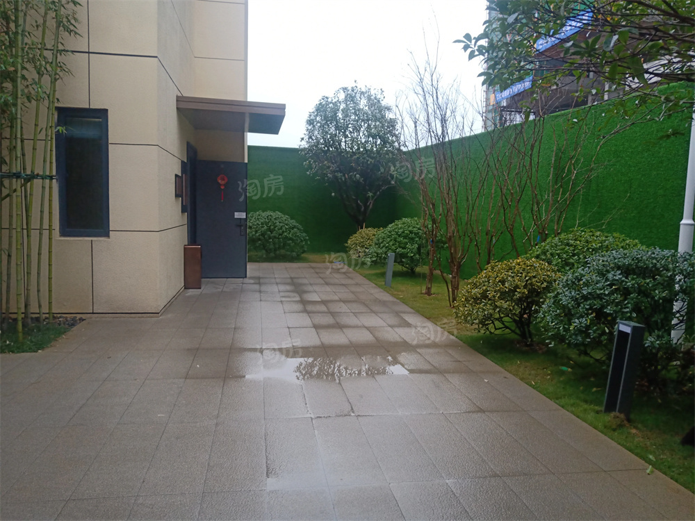 上置绿洲雅宾利实景图