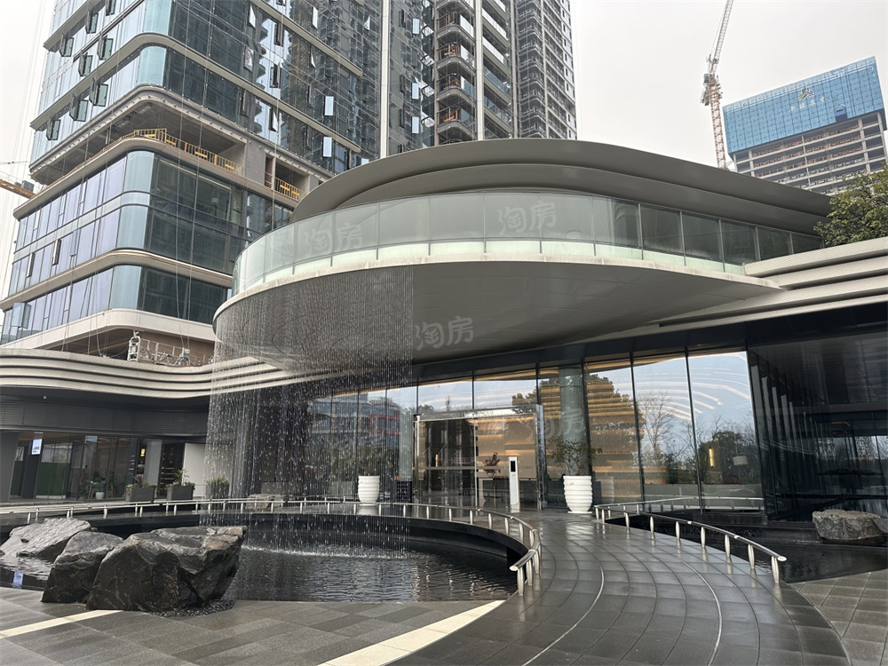 绿城凤起麓鸣实景图
