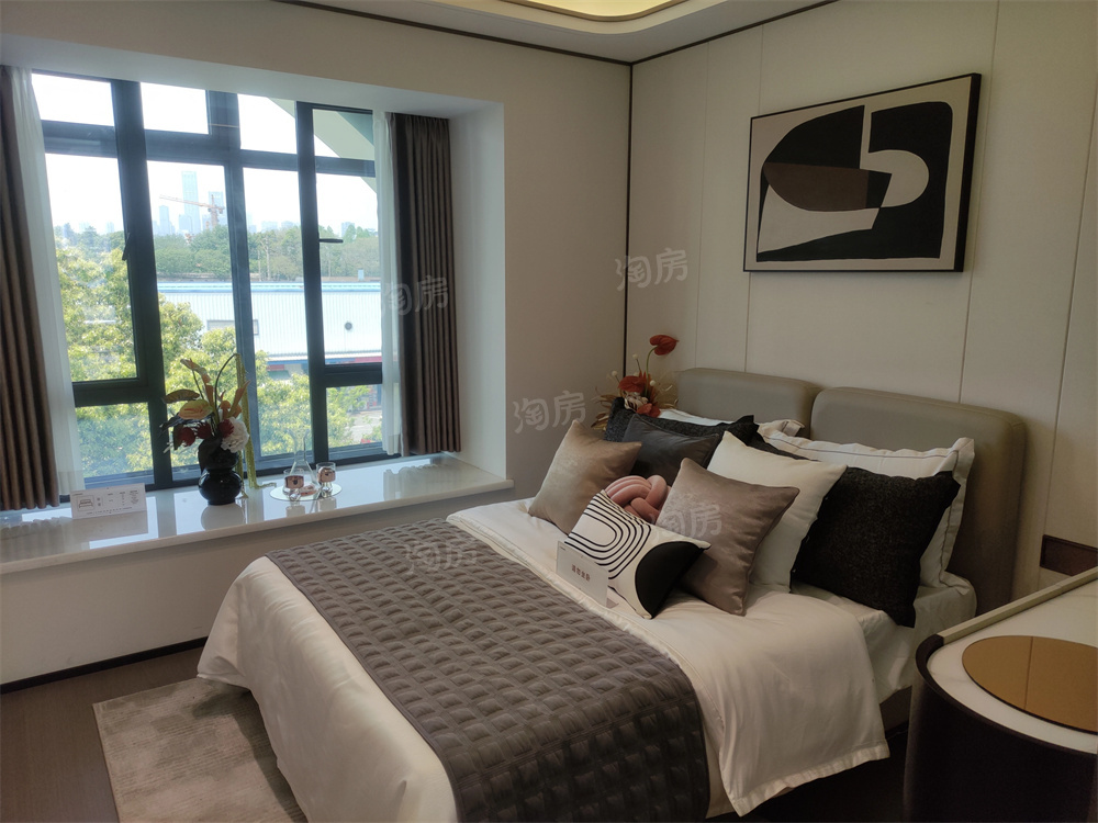 城投揽江院子样板间