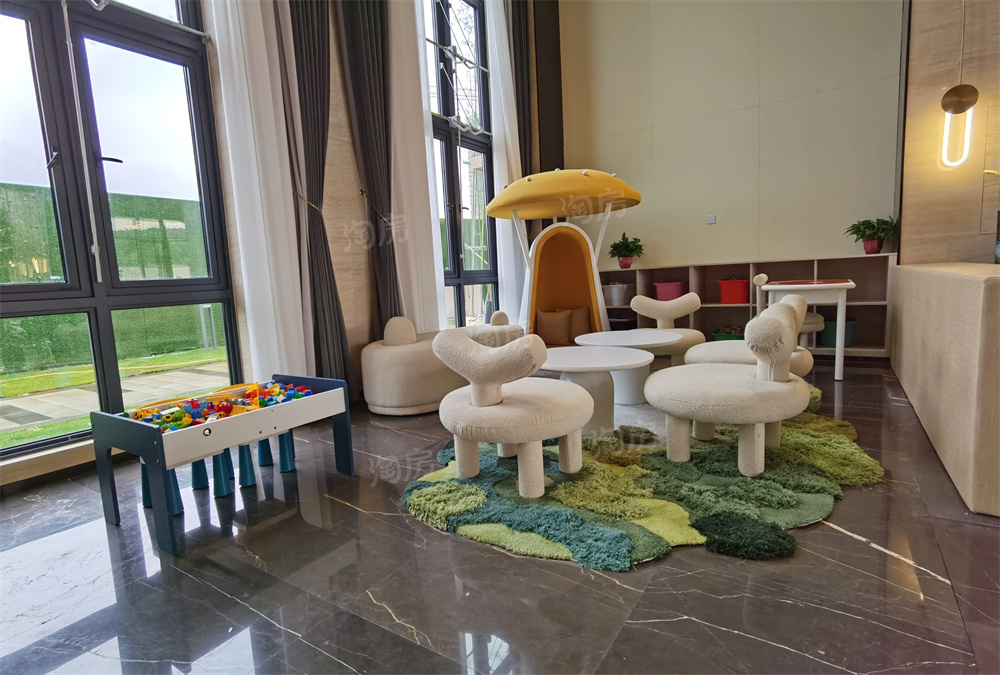 上置绿洲雅宾利实景图