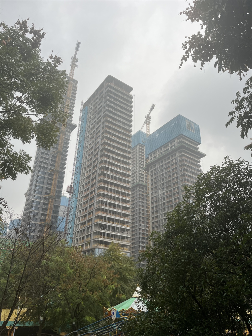 绿城凤起麓鸣实景图