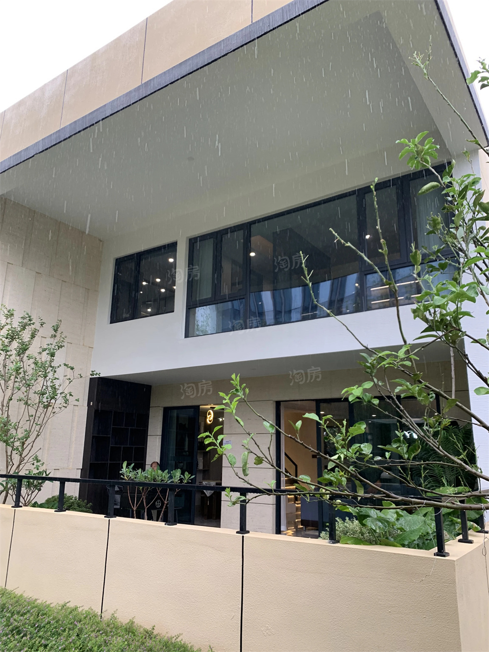 上置绿洲雅宾利实景图