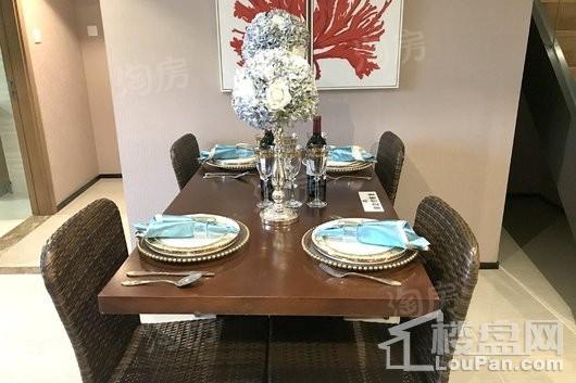 昆明恒大云报华府样板间