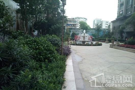 鸿基·君临天下 三期实景图