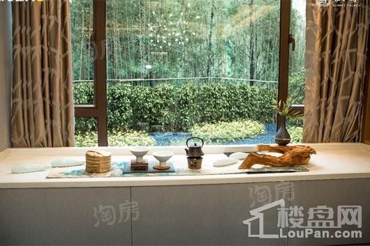 蓝光雍和园样板间