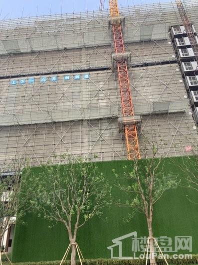 万科翡翠东方实景图