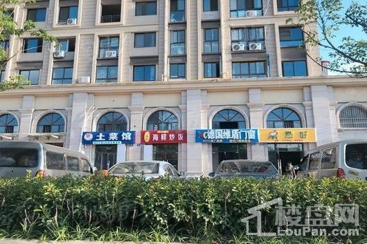 美的国宾府配套图