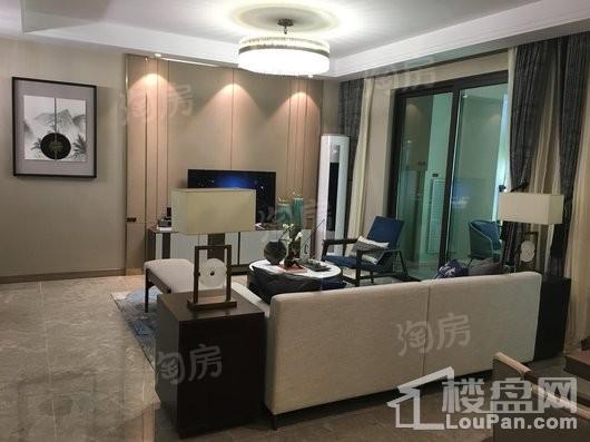 吴樾东方样板间