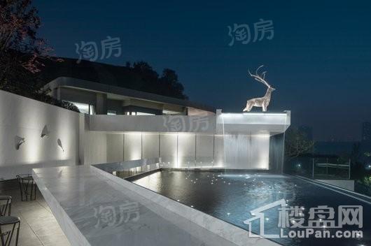 龙湖春江天镜实景图