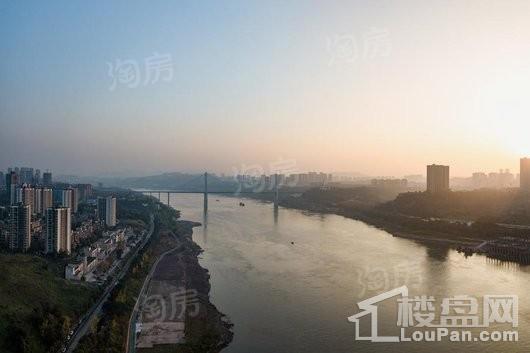 龙湖春江天镜实景图