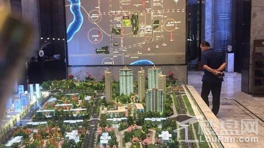 合景泰富誉峰实景图