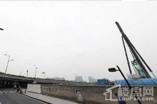 凤起潮鸣实景图