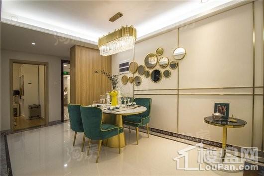 金地天润自在城样板间