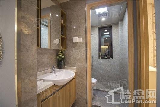 金地天润自在城样板间