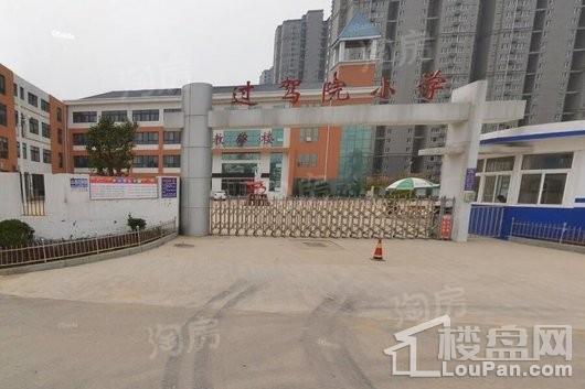 周边配套图