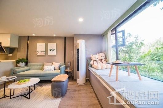银城蔚来样板间