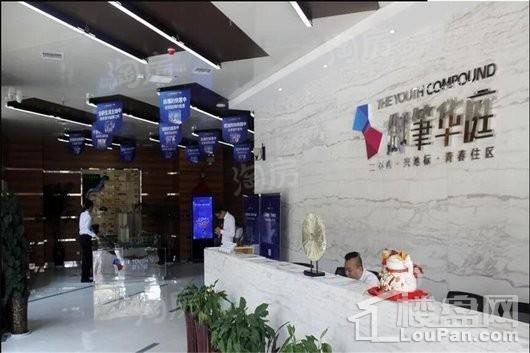 御笔城市广场实景图