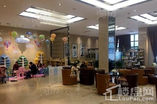 宝能城市广场实景图