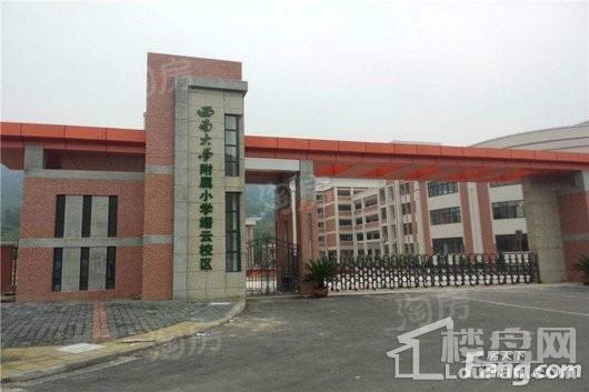 云山长麓配套图
