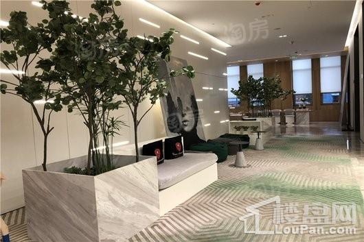 阳光100喜马拉雅实景图