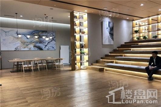 阳光100喜马拉雅实景图