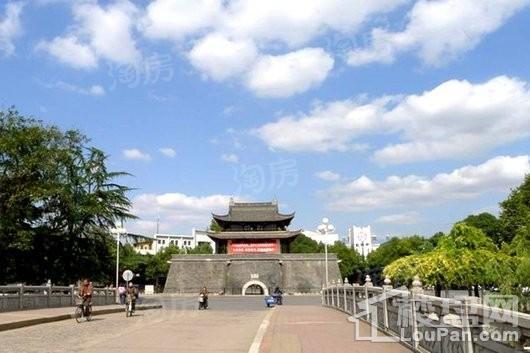 奥龙湾生活广场配套图