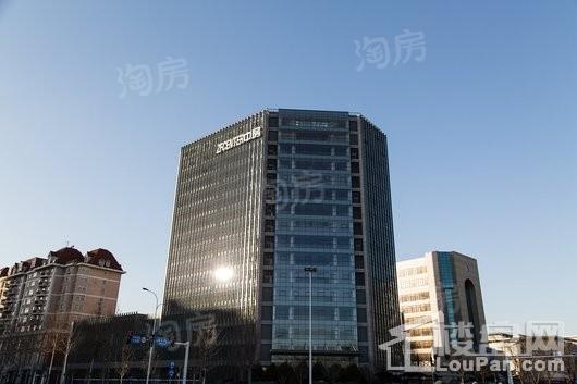 中房大厦实景图