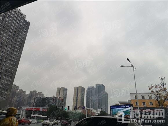 东盈商业广场实景图