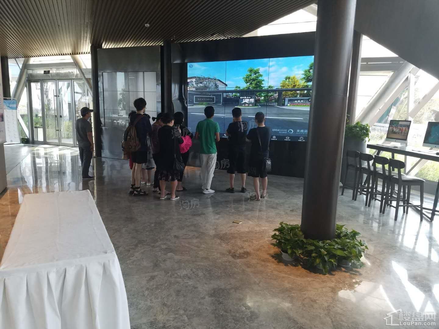 蔚蓝海岸实景图