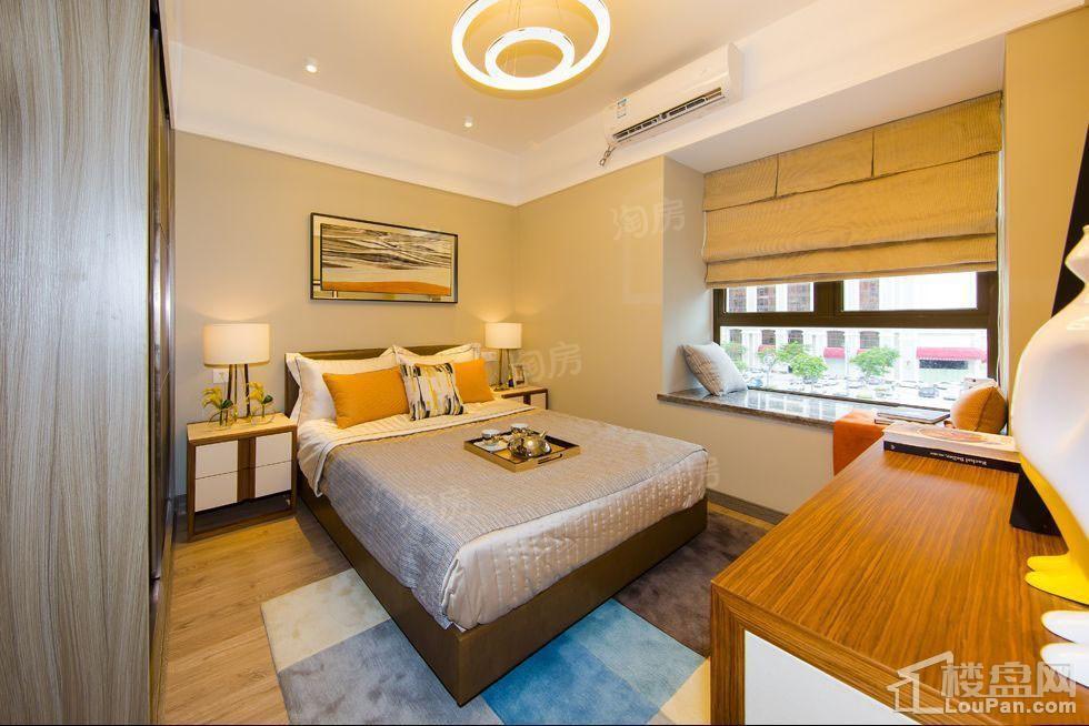 雅居乐珑玥样板间