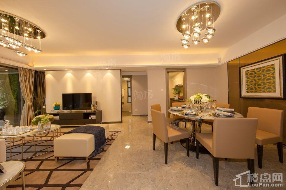 雅居乐珑玥样板间